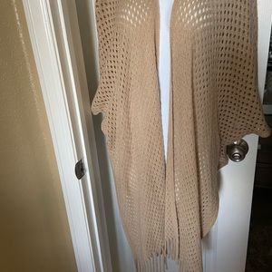 Women’s poncho in one size